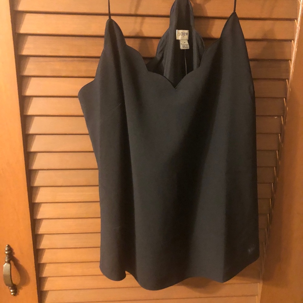 Scalloped tank - Picture 5 of 6